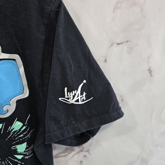 Stay Cold T Shirt Women Medium Black Tee Short Sleeve Keep Your Distance Forever - Picture 8 of 10